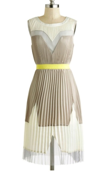 Modcloth Dresses & Skirts - Modcloth Maximum Occupancy Dress - Size Small